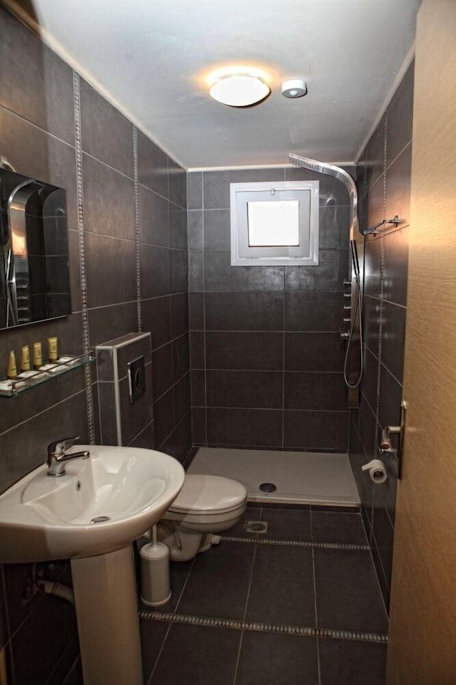 Niriides Beach Hotel Réthimno Szoba fotó