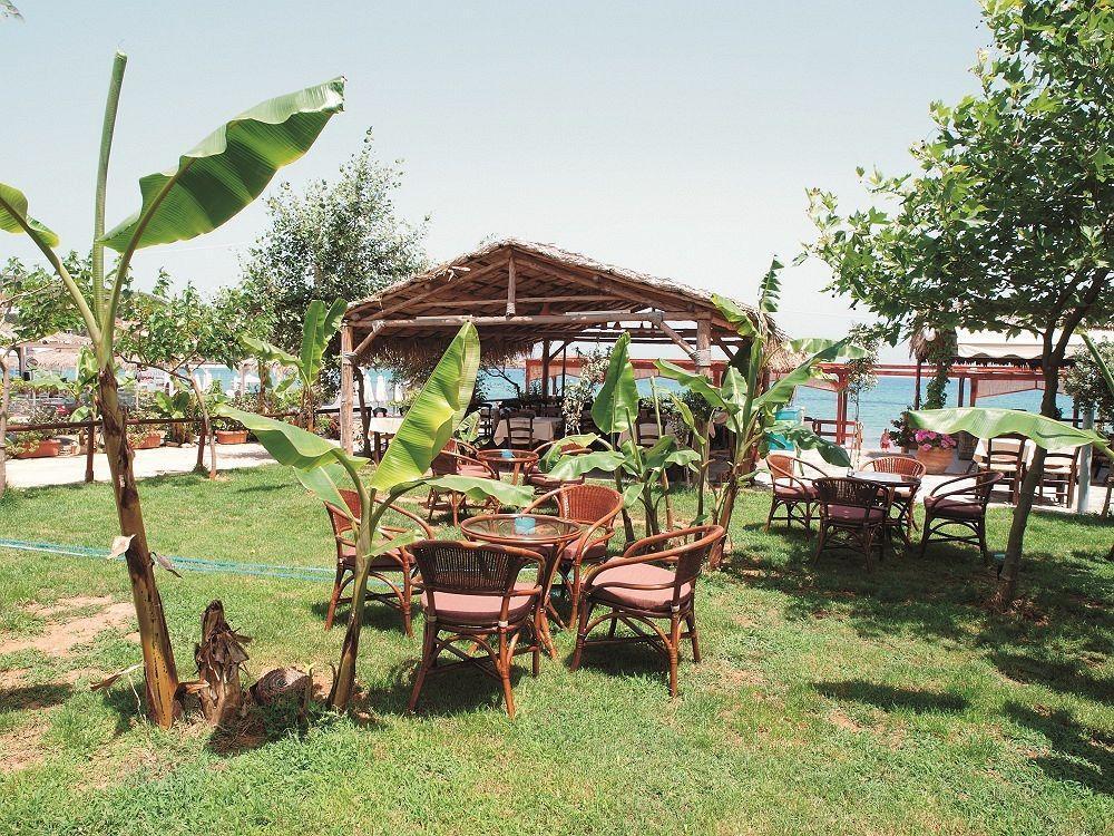 Niriides Beach Hotel Réthimno Étterem fotó